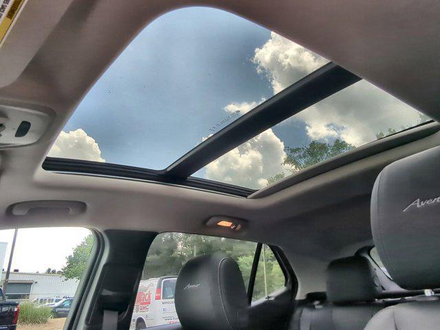 new 2025 Buick Encore GX car, priced at $33,480