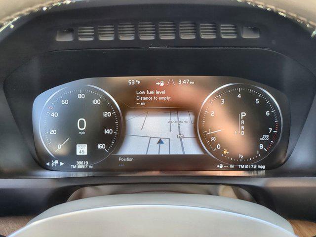 used 2022 Volvo XC90 car, priced at $33,979