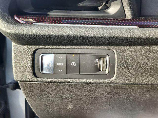 used 2025 Chevrolet Traverse car, priced at $54,262