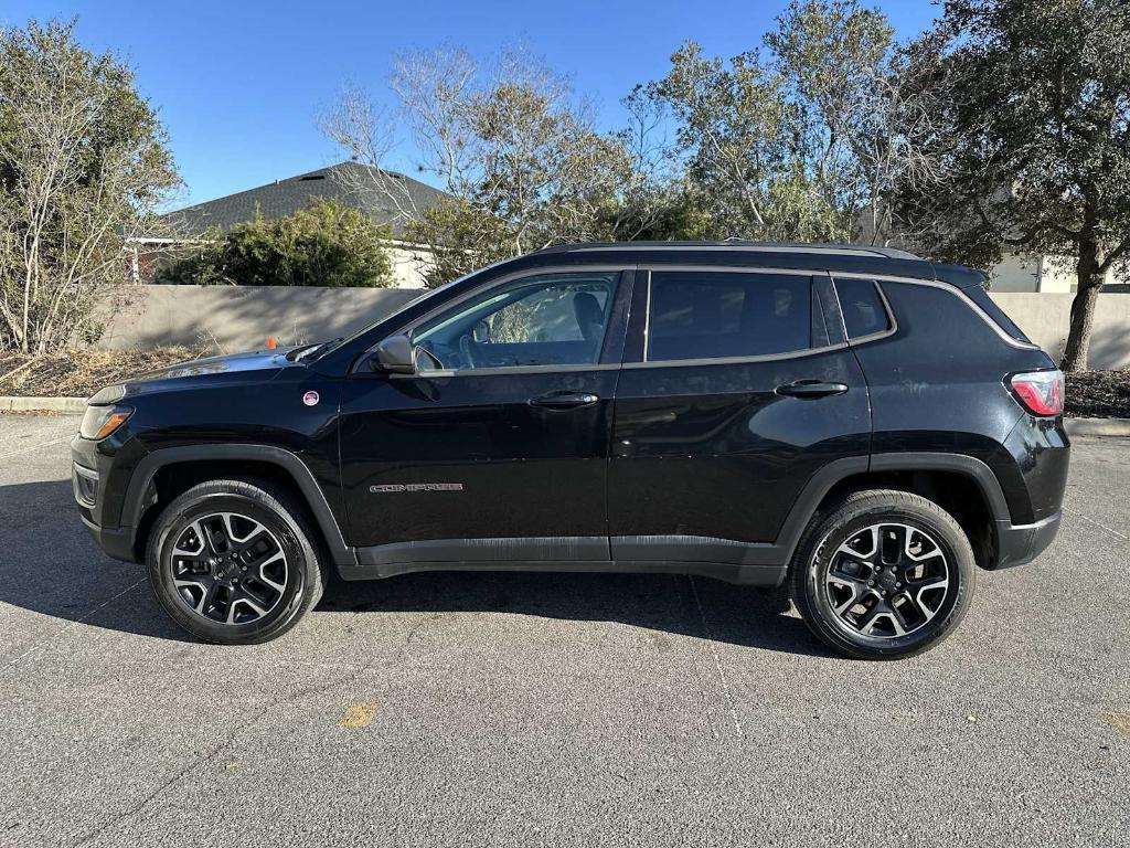 used 2018 Jeep Compass car, priced at $9,999