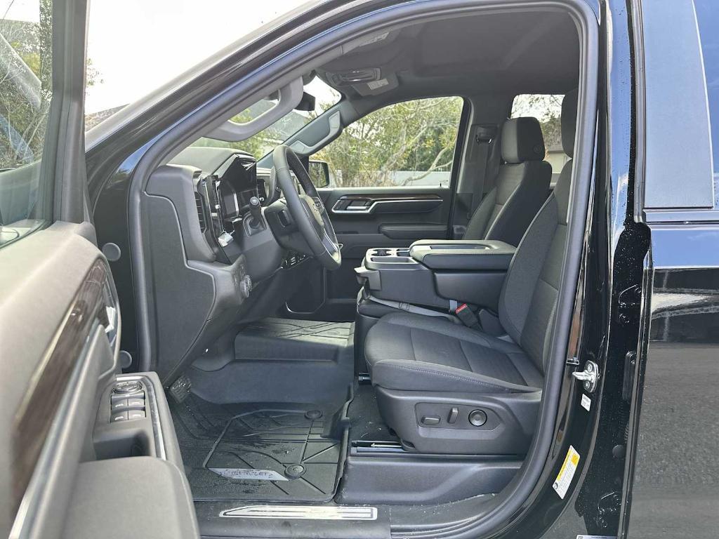 new 2026 Chevrolet Silverado 1500 car, priced at $42,005