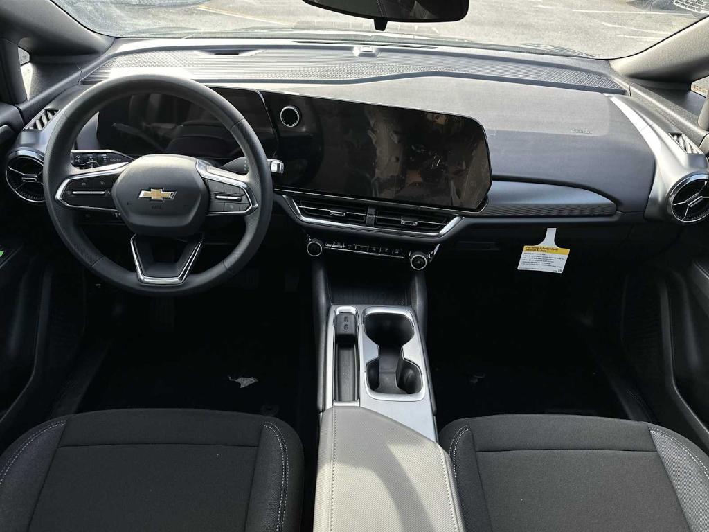 new 2026 Chevrolet Equinox EV car, priced at $28,065