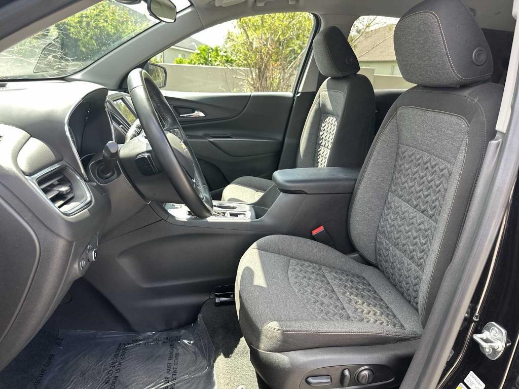 used 2024 Chevrolet Equinox car, priced at $19,035