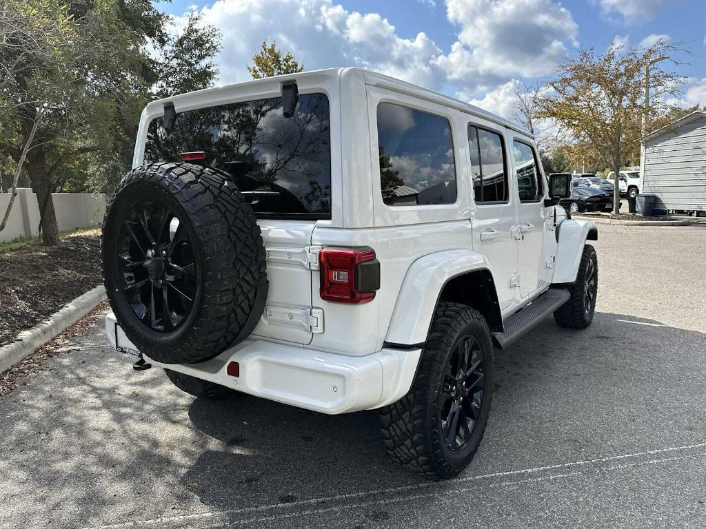 used 2022 Jeep Wrangler Unlimited car, priced at $26,399