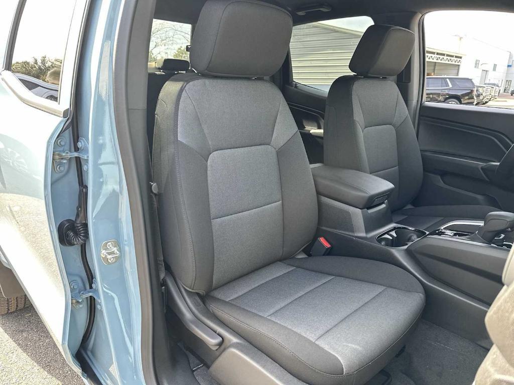 new 2026 Chevrolet Colorado car, priced at $29,915