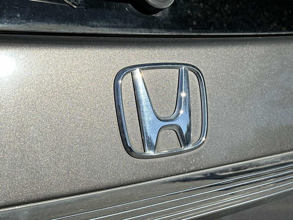 used 2012 Honda Odyssey car, priced at $6,999
