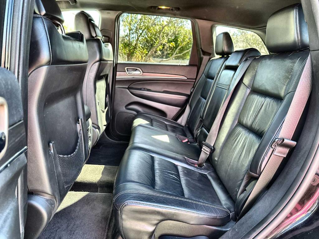 used 2015 Jeep Grand Cherokee car, priced at $8,999