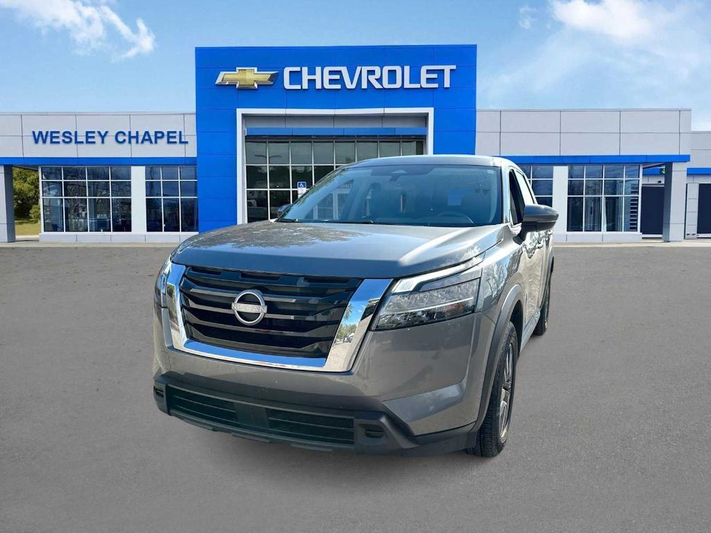 used 2022 Nissan Pathfinder car, priced at $17,999