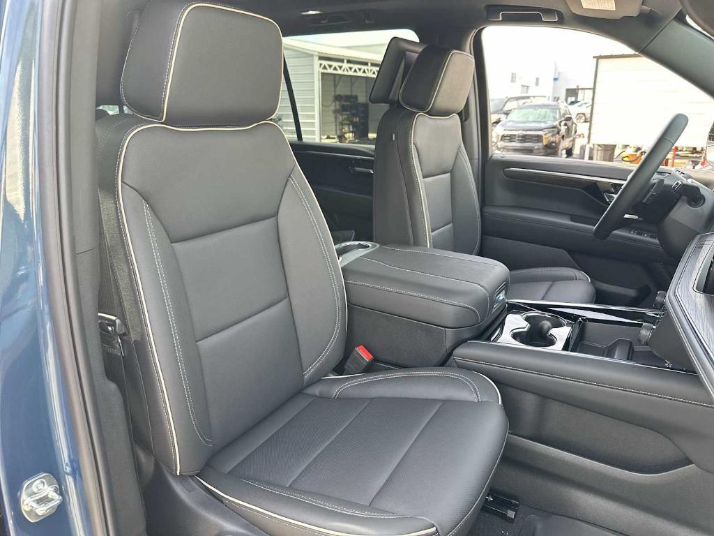 new 2026 Chevrolet Suburban car, priced at $77,210