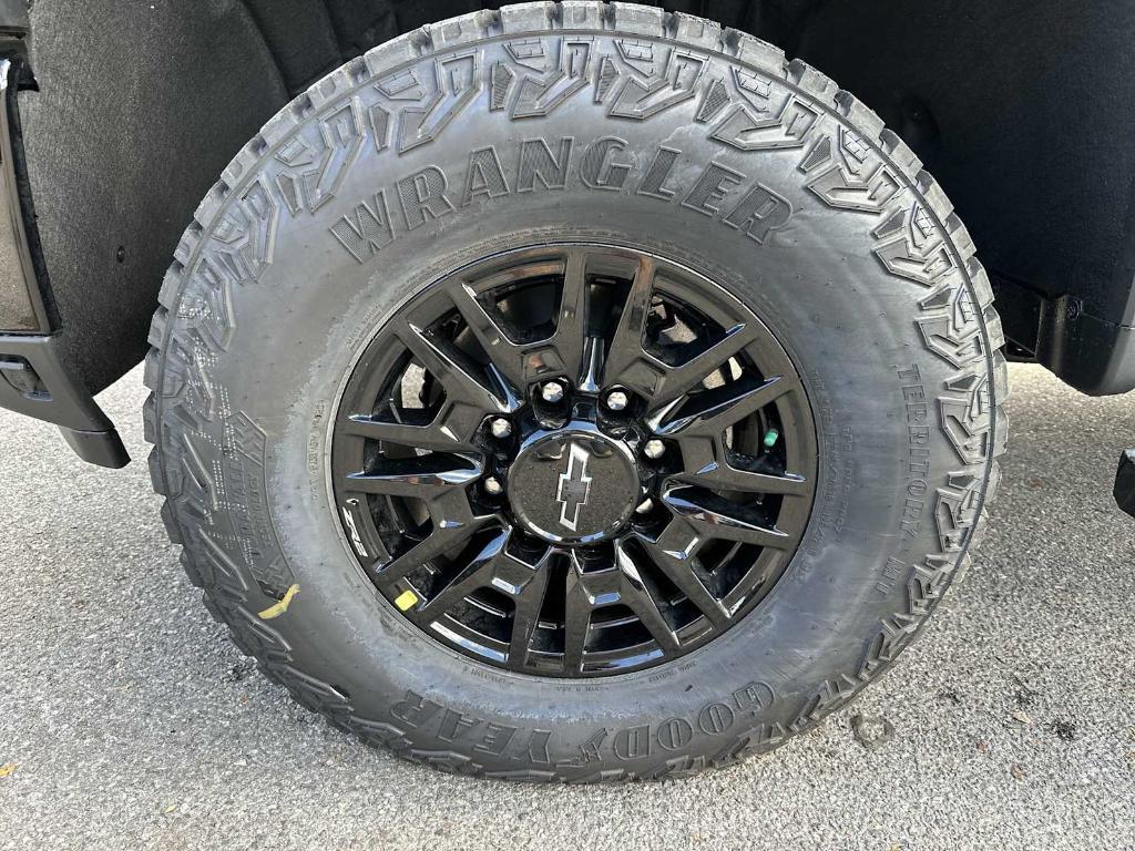 new 2026 Chevrolet Silverado 2500 car, priced at $83,420