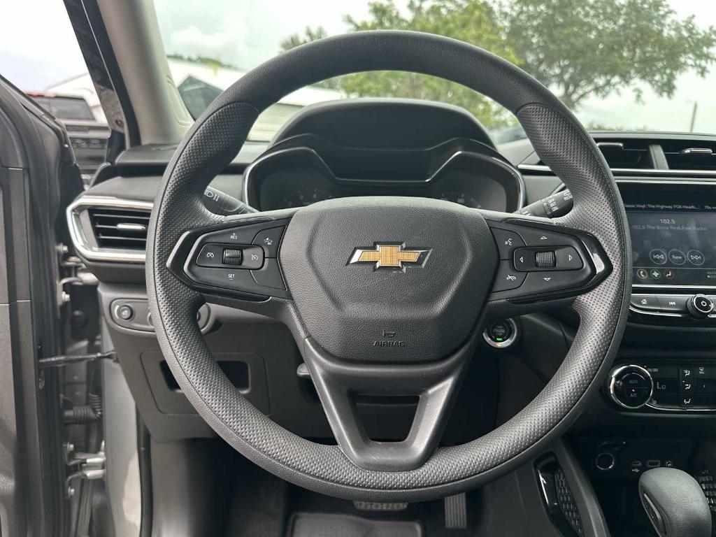used 2023 Chevrolet TrailBlazer car, priced at $22,235