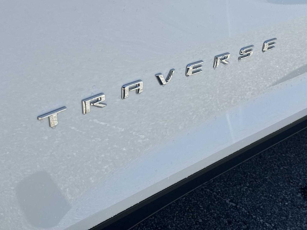 new 2026 Chevrolet Traverse car, priced at $40,583