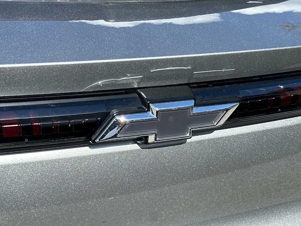 new 2026 Chevrolet Equinox EV car, priced at $37,165