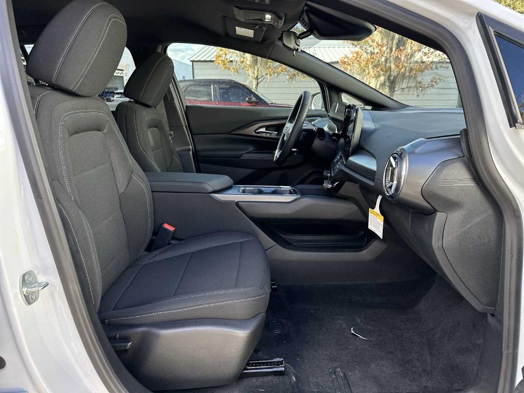 new 2026 Chevrolet Equinox EV car, priced at $30,565