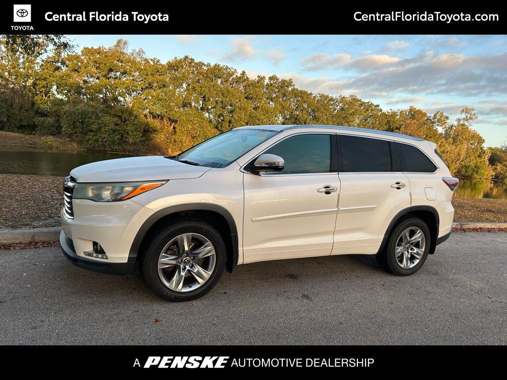 used 2016 Toyota Highlander car, priced at $23,947
