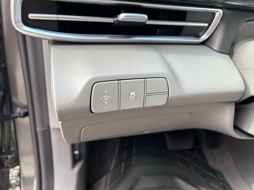 used 2024 Hyundai Elantra car, priced at $19,947