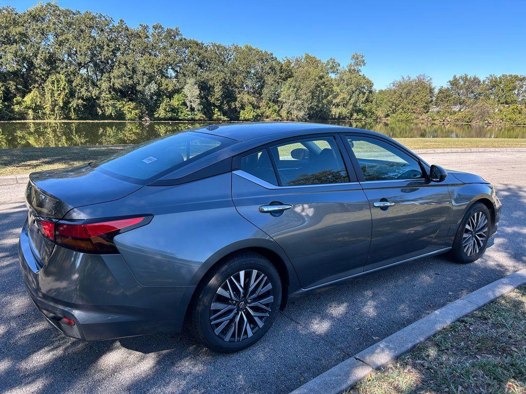 used 2023 Nissan Altima car, priced at $18,977