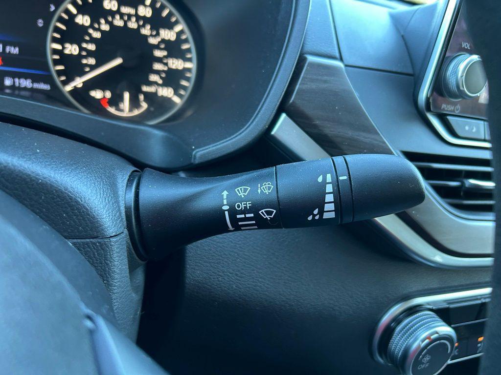 used 2023 Nissan Altima car, priced at $18,977