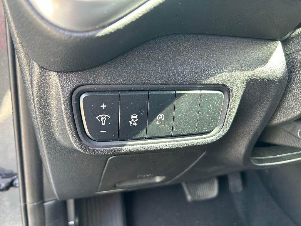 used 2023 Kia Soul car, priced at $17,807