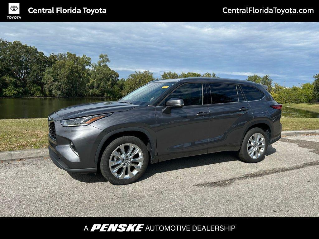 used 2023 Toyota Highlander Hybrid car, priced at $39,577