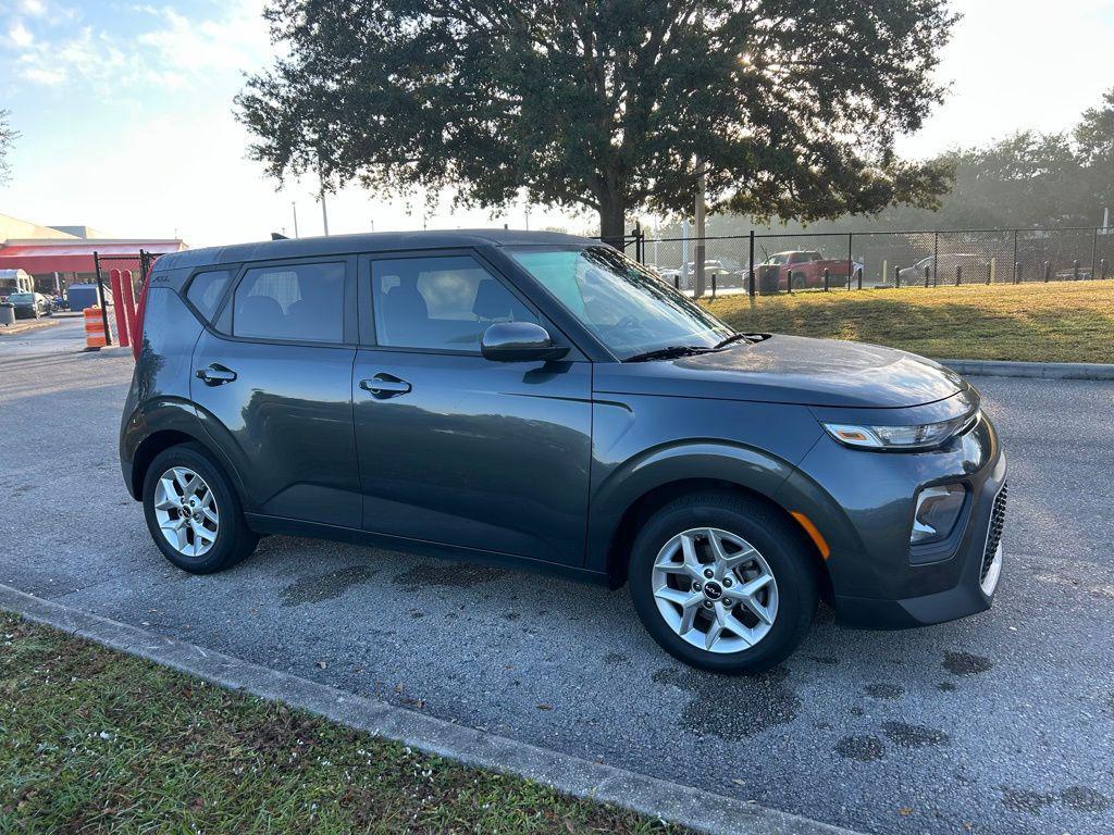 used 2022 Kia Soul car, priced at $15,437