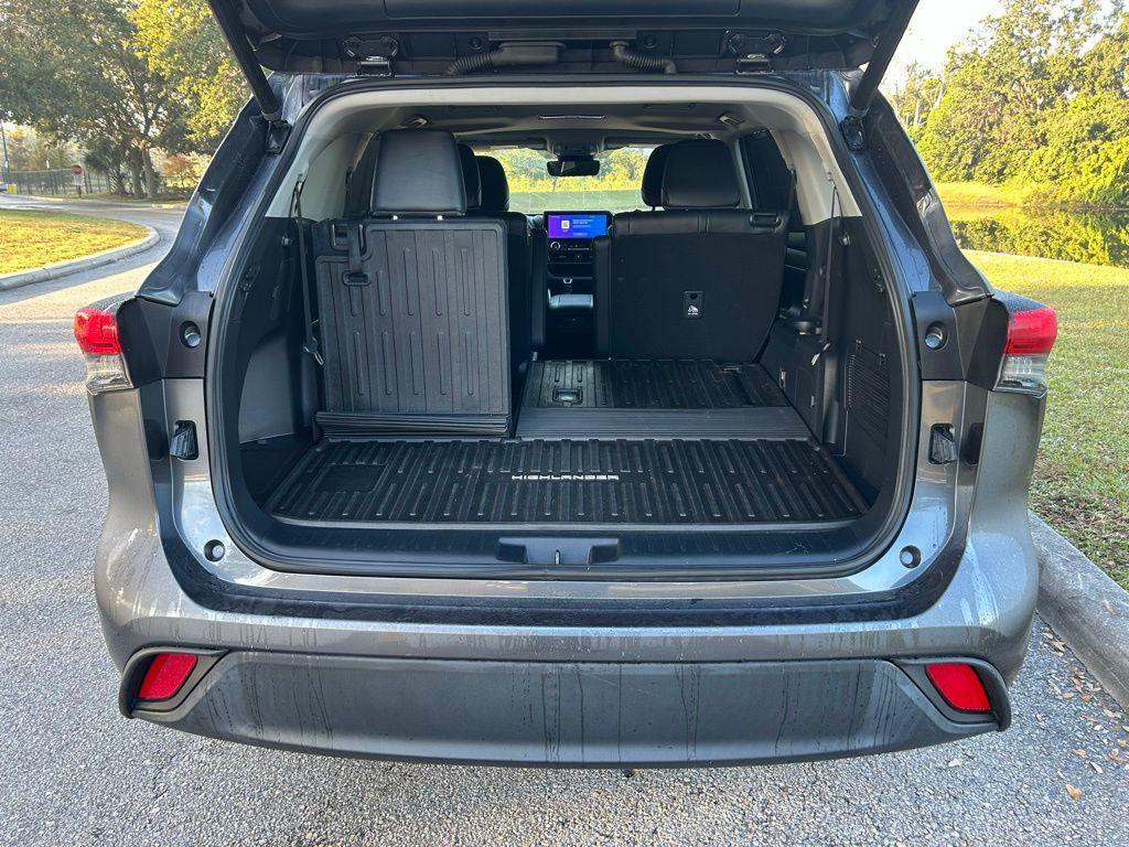 used 2023 Toyota Highlander car, priced at $34,937