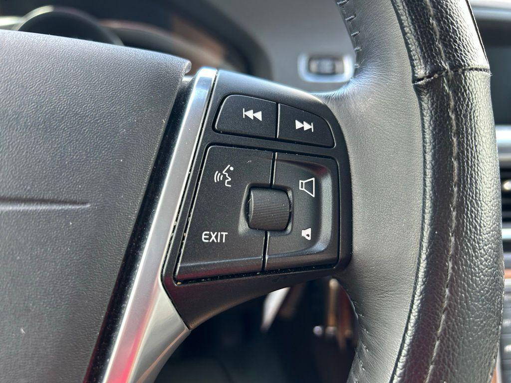used 2016 Volvo S60 Inscription car, priced at $10,947