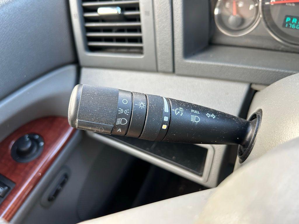 used 2006 Jeep Grand Cherokee car