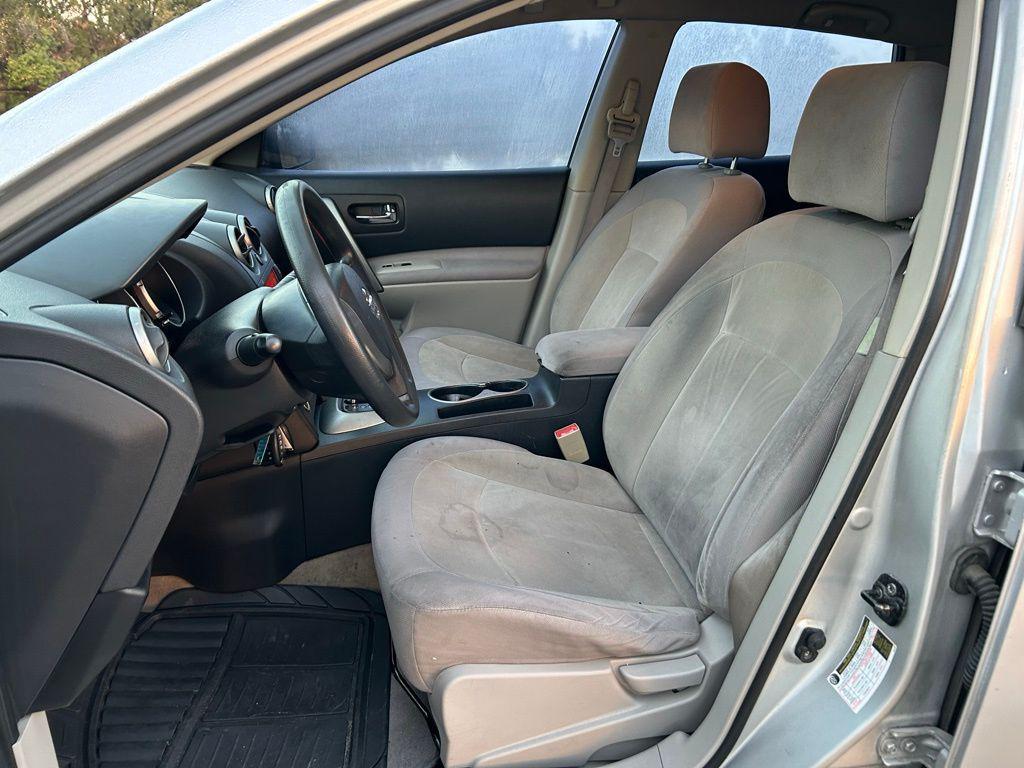 used 2009 Nissan Rogue car