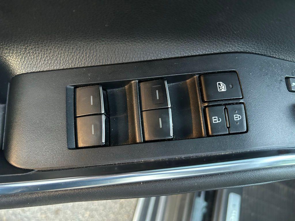 used 2023 Toyota Highlander car, priced at $33,937