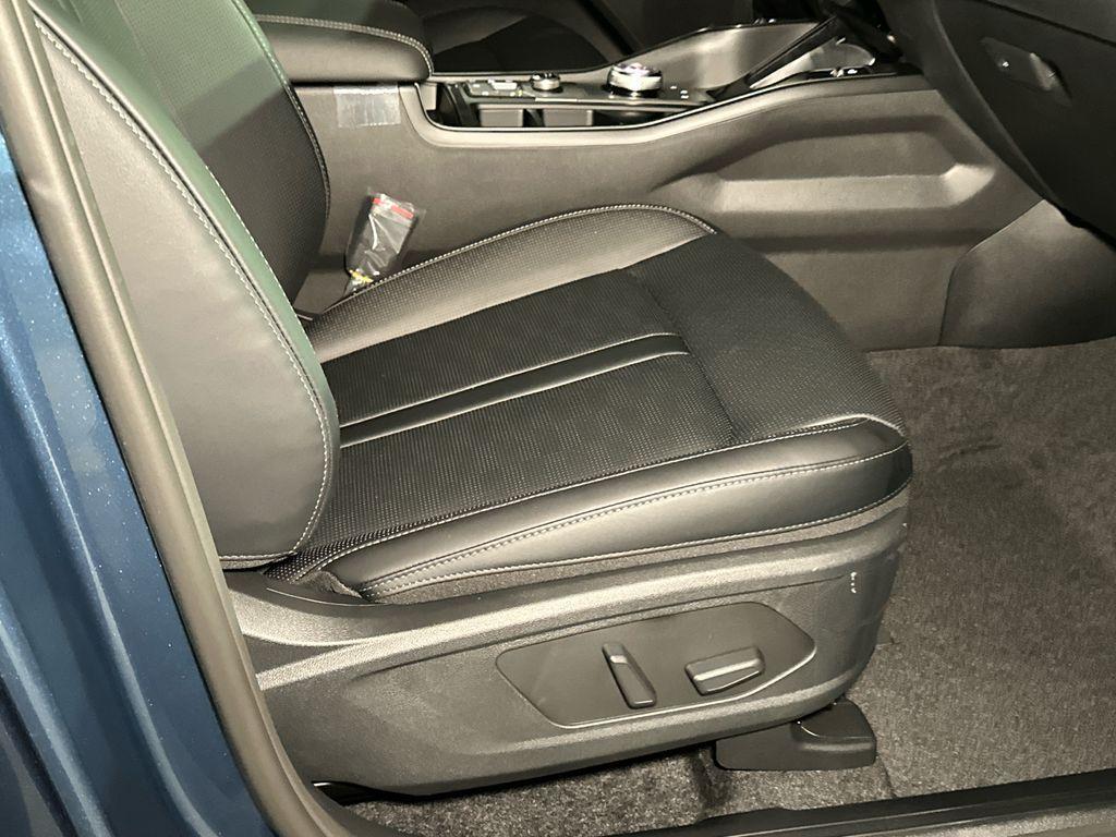 new 2026 Kia Sorento Plug-In Hybrid car, priced at $47,531