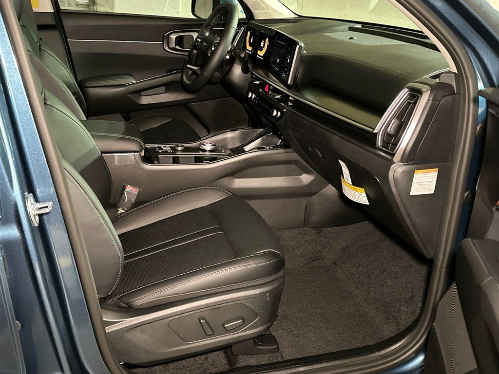 new 2026 Kia Sorento Plug-In Hybrid car, priced at $47,531