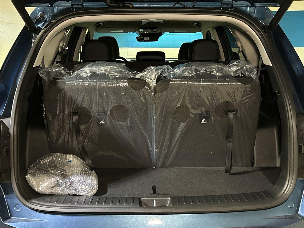 new 2026 Kia Sorento Plug-In Hybrid car, priced at $47,531