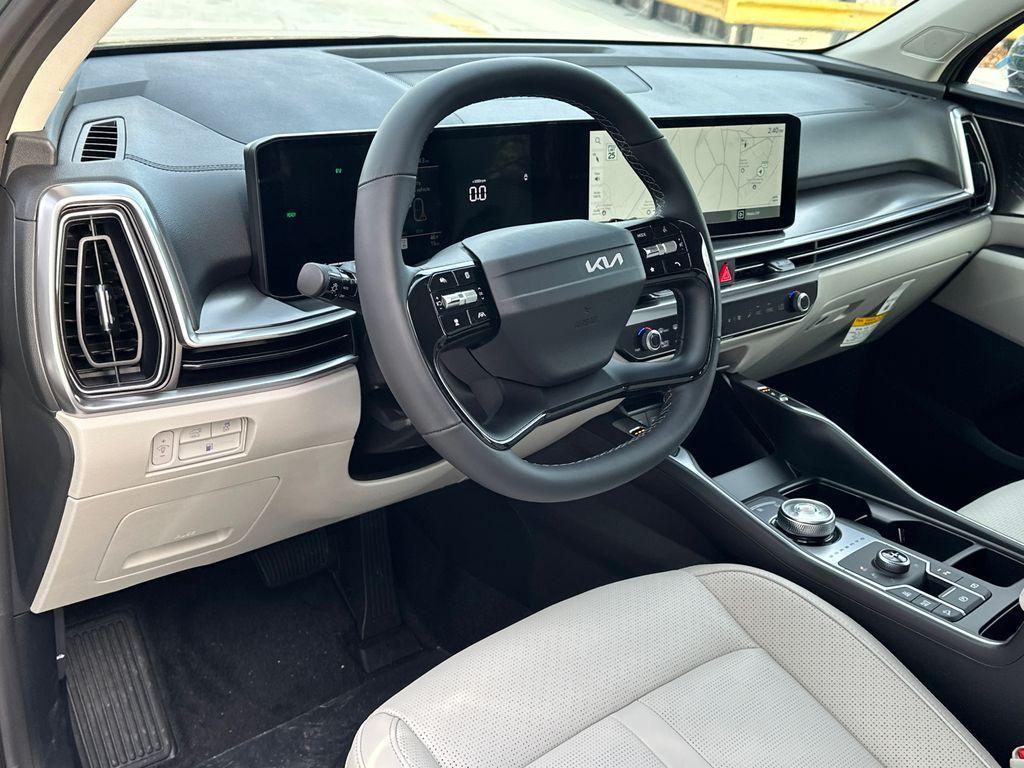 new 2026 Kia Sorento Plug-In Hybrid car, priced at $47,347