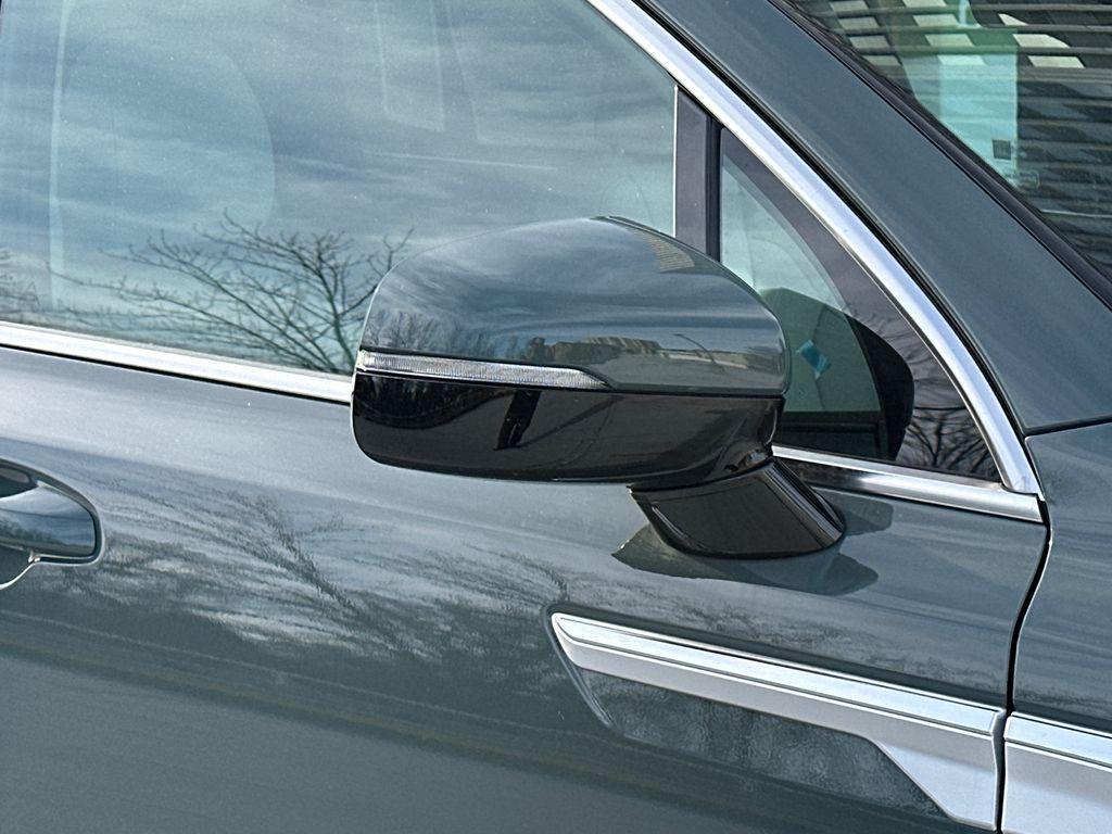 new 2026 Kia Sorento Plug-In Hybrid car, priced at $47,347