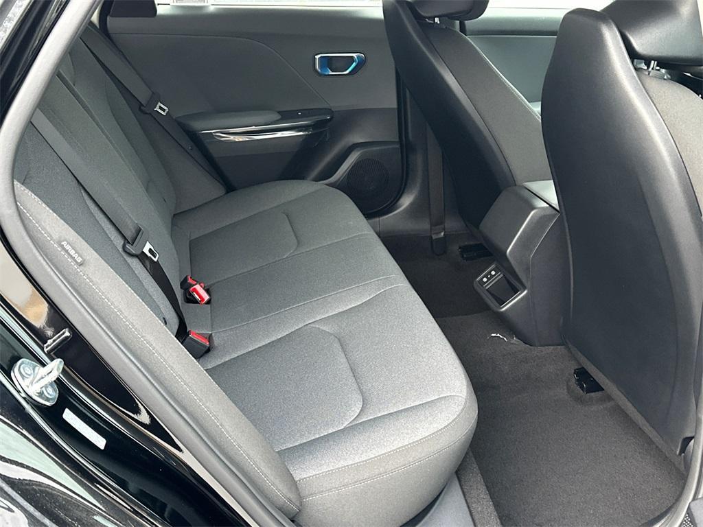 new 2025 Kia K4 car, priced at $22,408