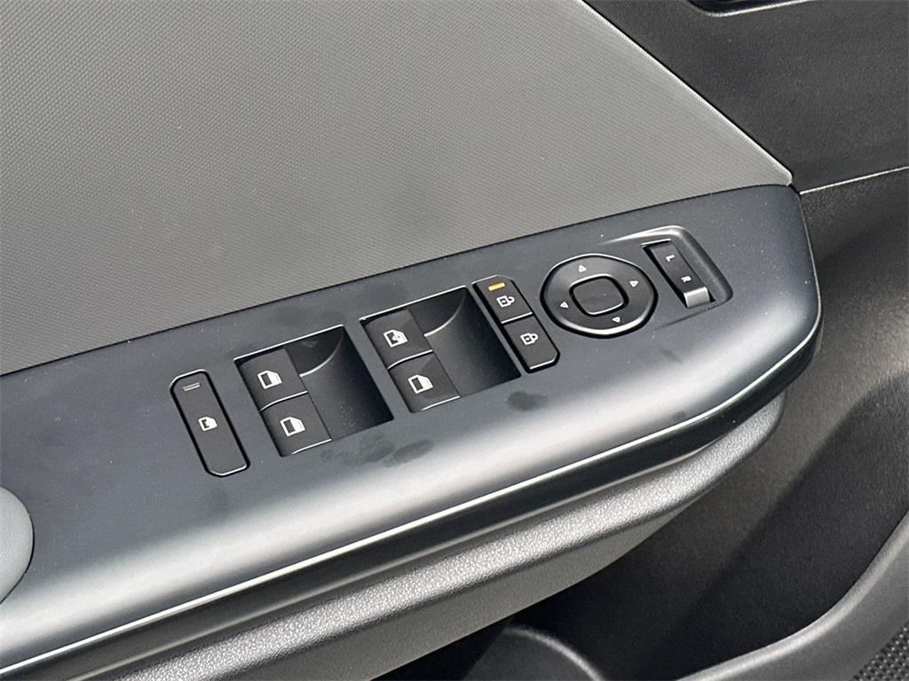 new 2025 Kia K4 car, priced at $22,408