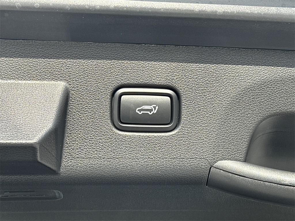 new 2026 Kia Sportage Plug-In Hybrid car, priced at $46,264