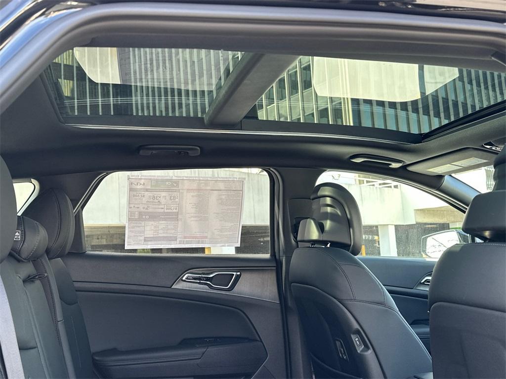 new 2026 Kia Sportage Plug-In Hybrid car, priced at $46,264