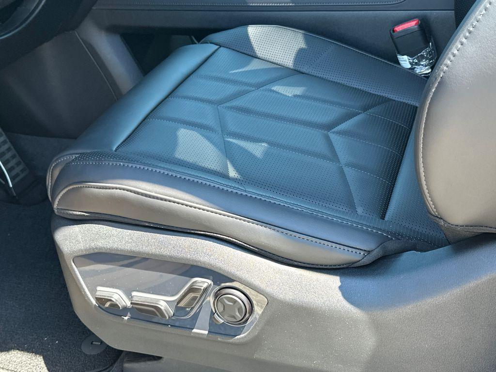 new 2027 Kia Telluride car, priced at $60,572