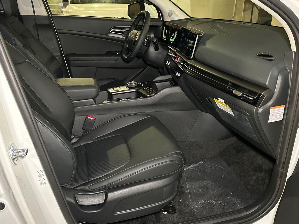 new 2026 Kia Sportage Hybrid car, priced at $34,802