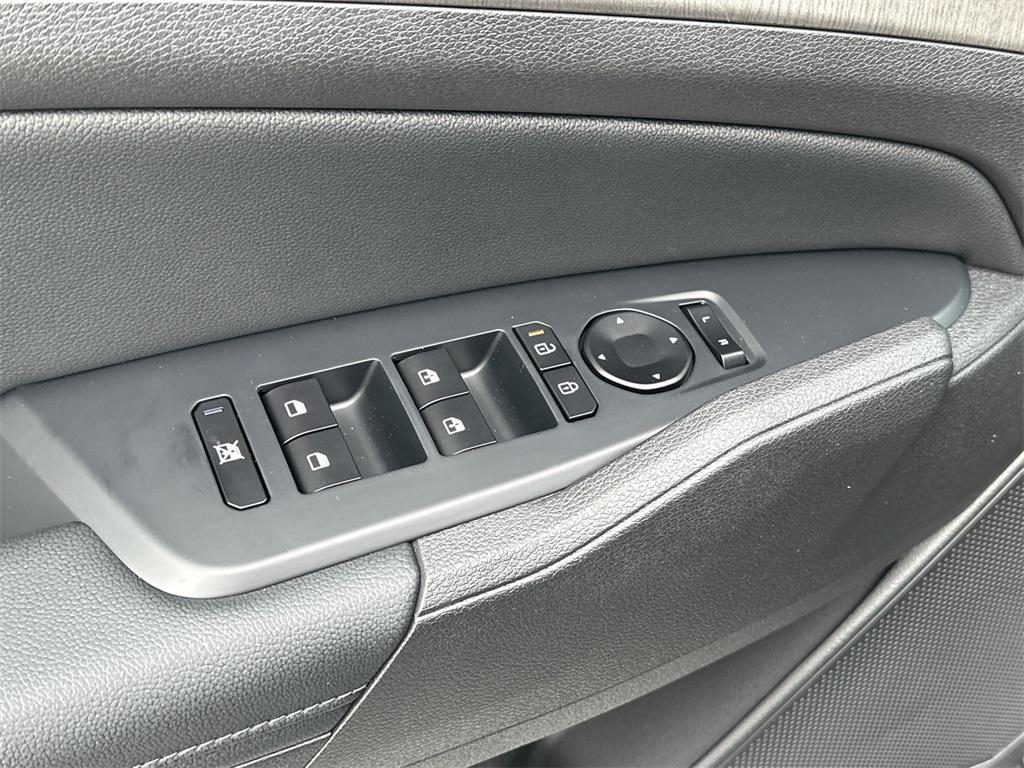 new 2026 Kia Sportage Plug-In Hybrid car, priced at $39,423