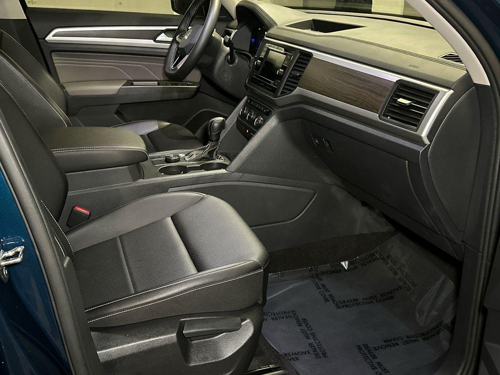 used 2022 Volkswagen Atlas car, priced at $25,050