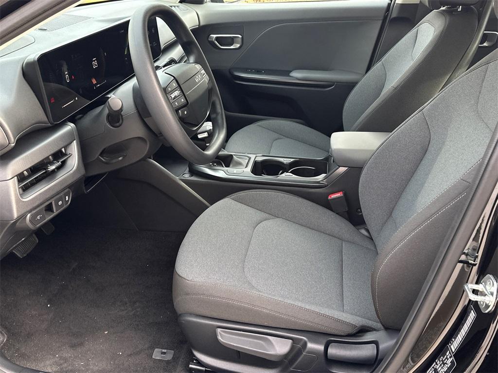 new 2025 Kia K4 car, priced at $22,291