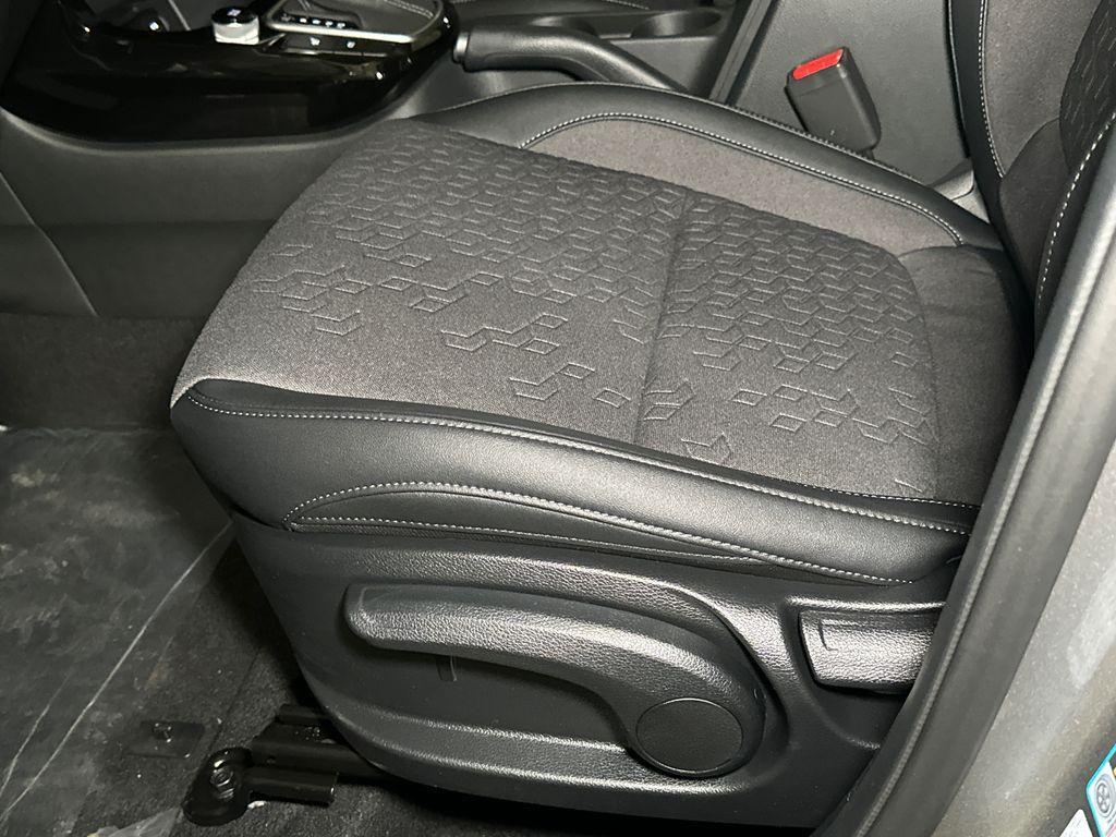 new 2026 Kia Seltos car, priced at $27,037