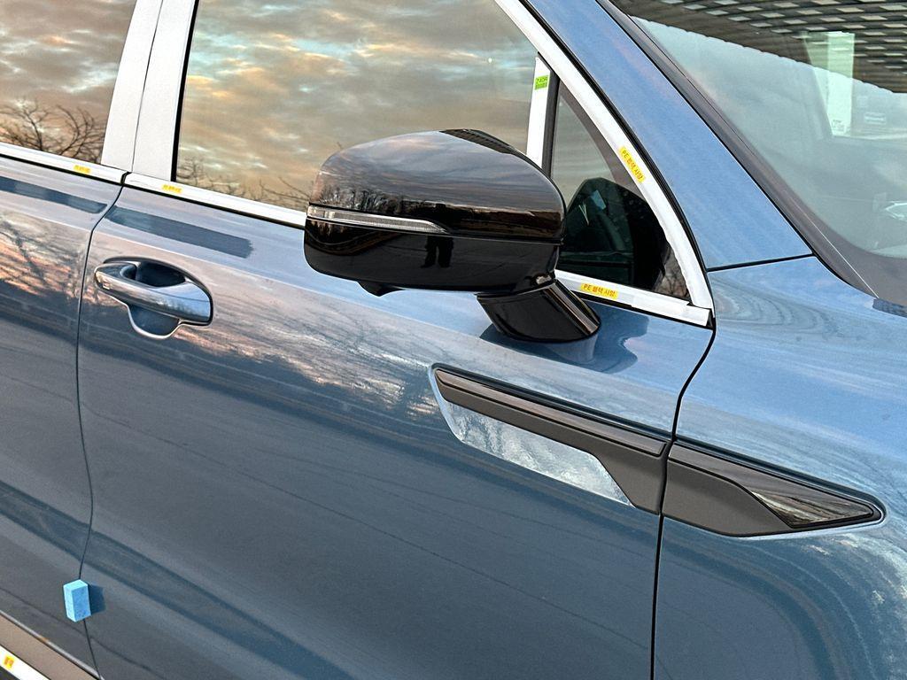 new 2026 Kia Sorento Plug-In Hybrid car, priced at $52,302