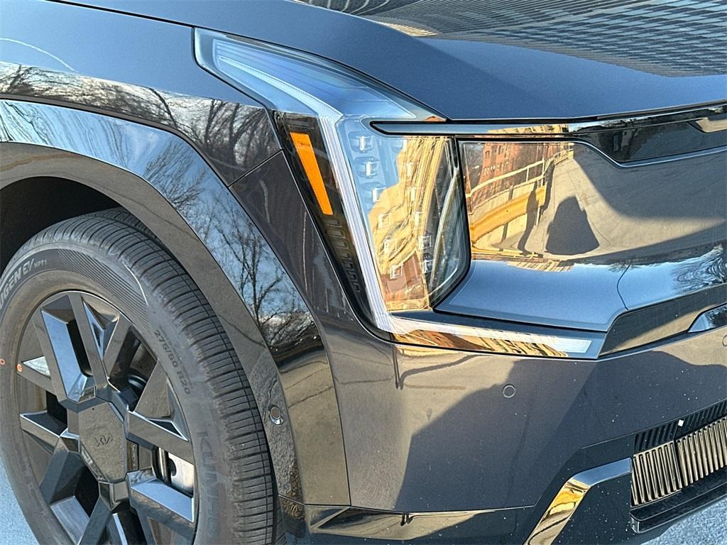 new 2026 Kia EV9 car, priced at $58,416