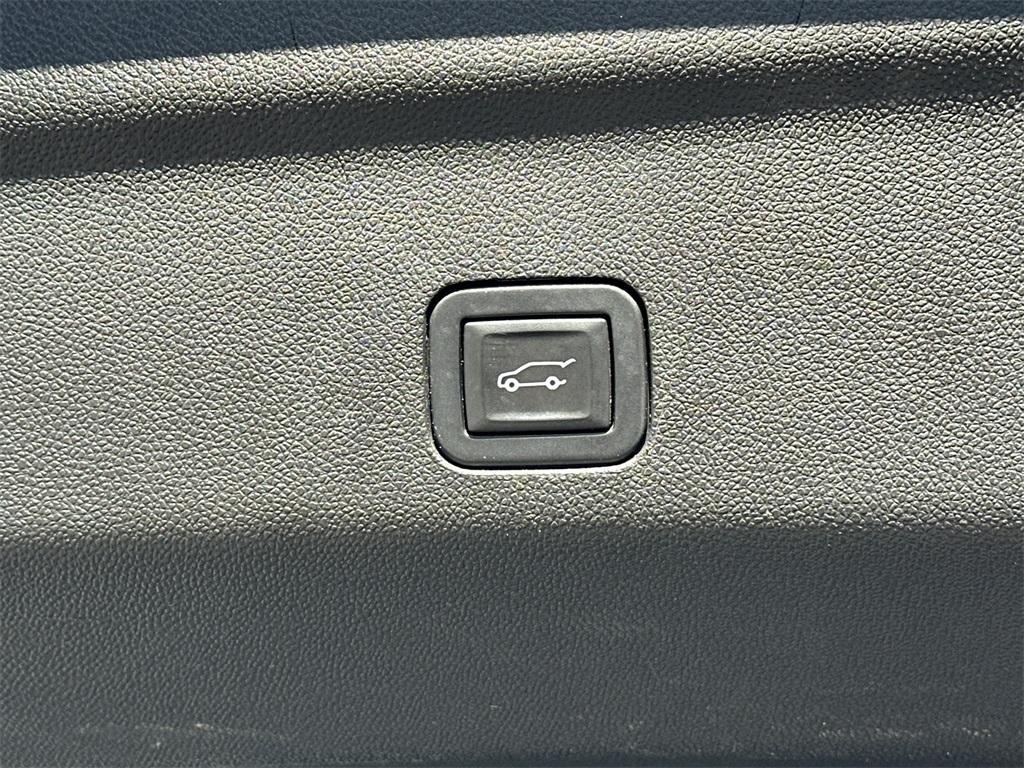 used 2023 Chevrolet Tahoe car, priced at $59,500