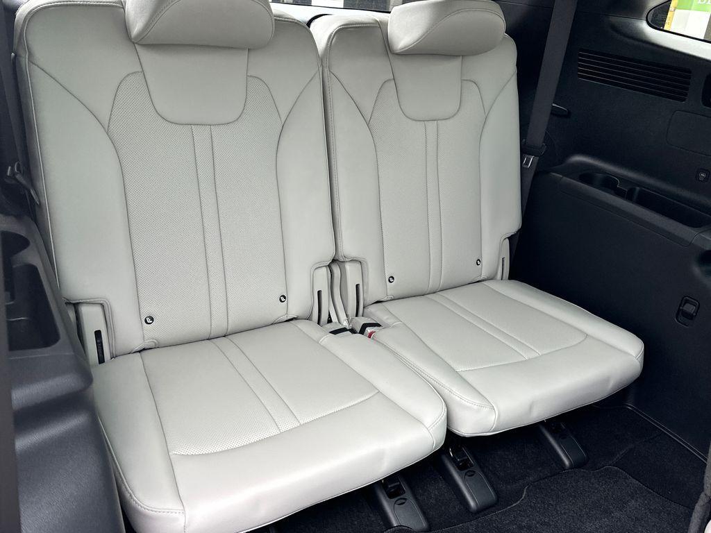 new 2026 Kia Sorento Plug-In Hybrid car, priced at $49,896