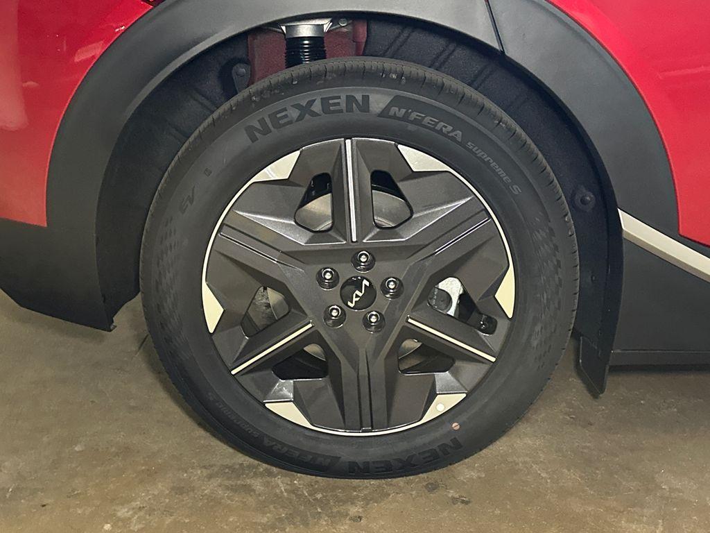 new 2025 Kia EV6 car, priced at $49,097